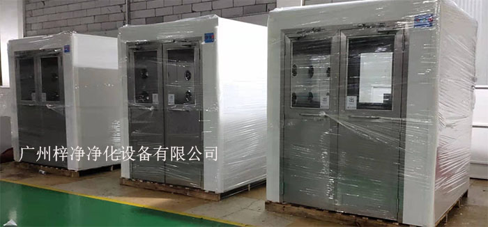 在潔凈室領(lǐng)域，風(fēng)淋室作為一種關(guān)鍵的空氣凈化設(shè)備